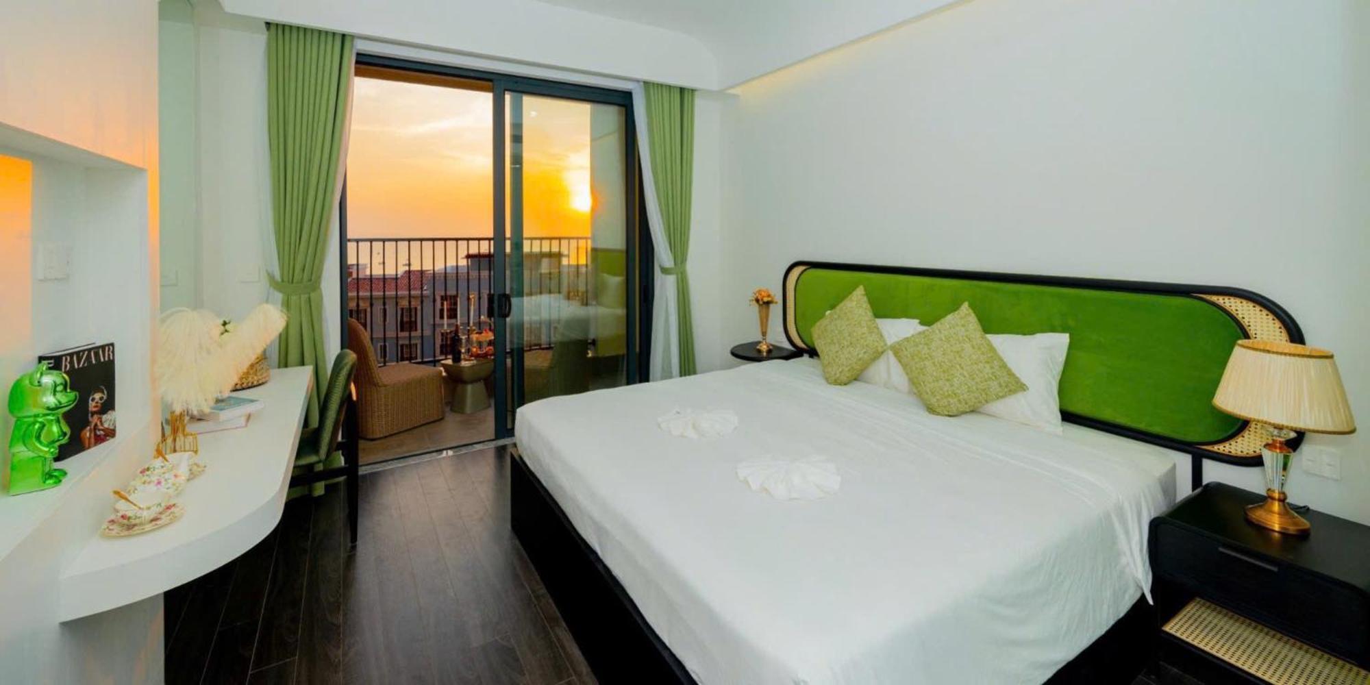 Sunset Sorrento Phu Quoc Aparthotel Exterior photo