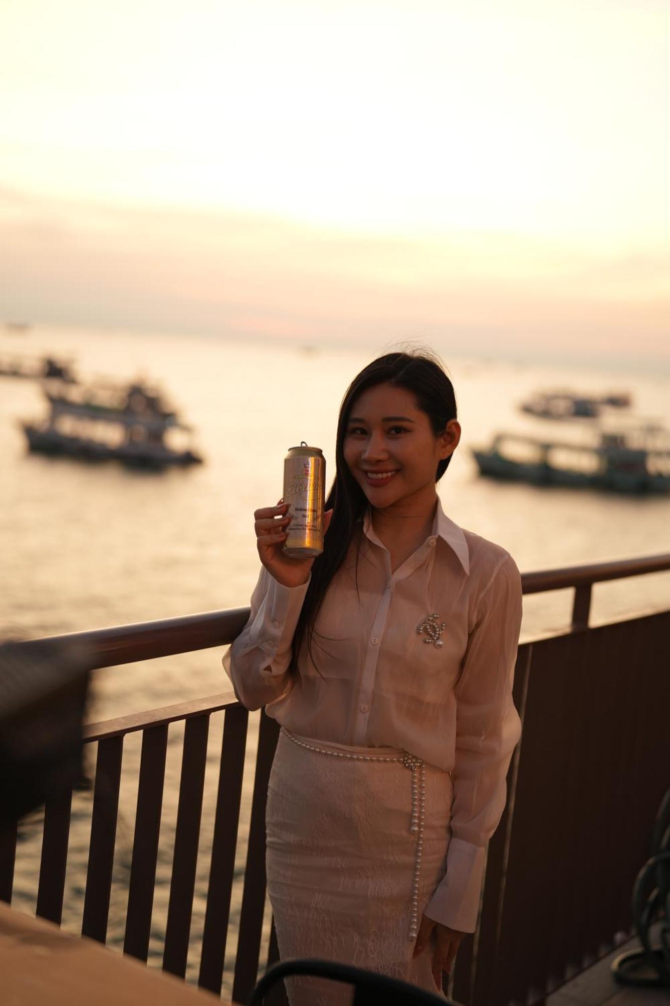 Sunset Sorrento Phu Quoc Aparthotel Exterior photo