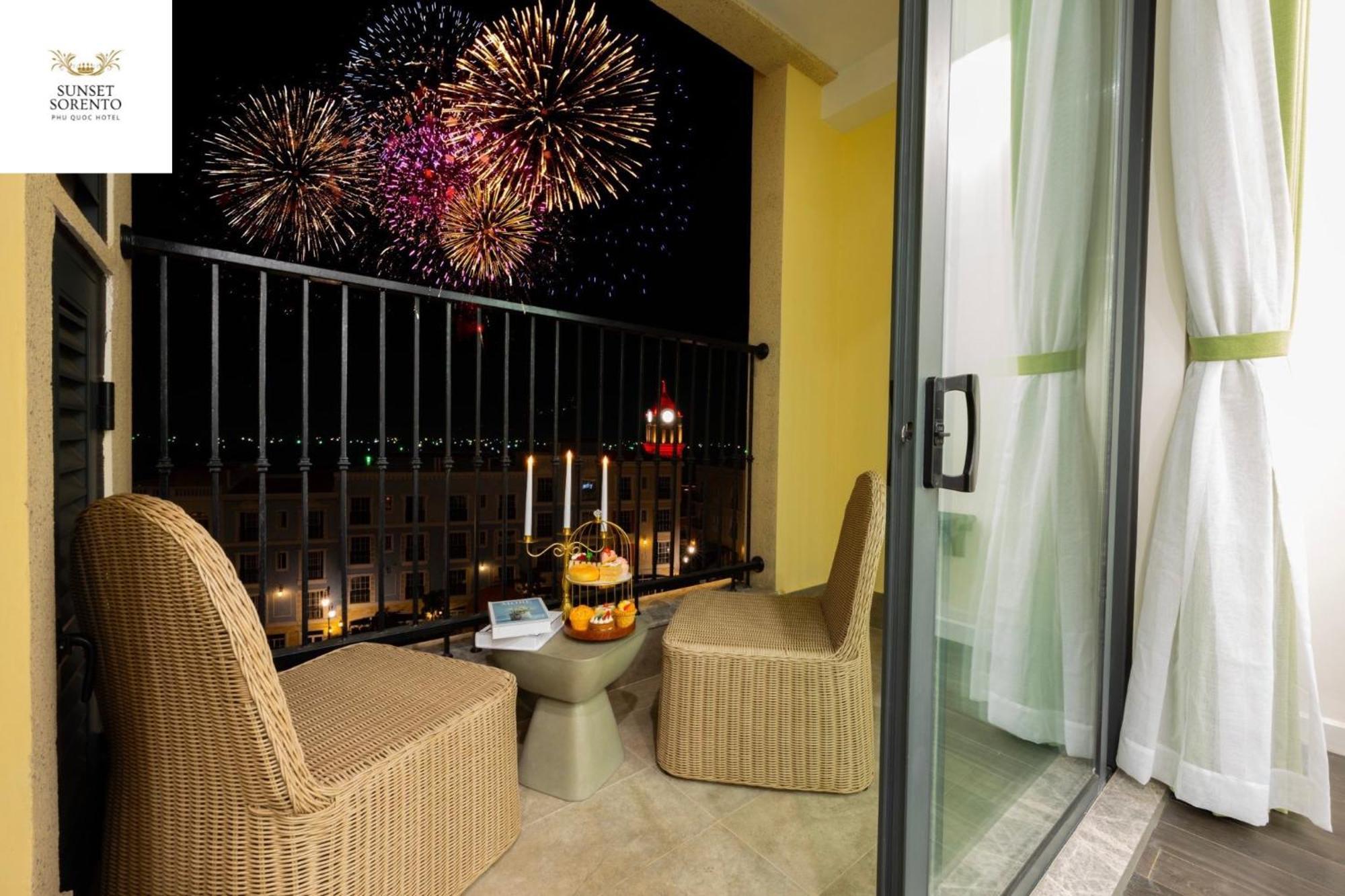 Sunset Sorrento Phu Quoc Aparthotel Exterior photo